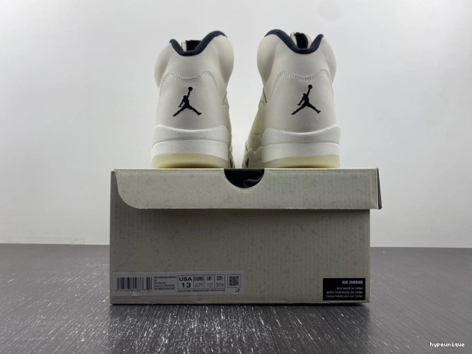 HYPE SE Air FN7405-100 Jordan 5 Sail 0708